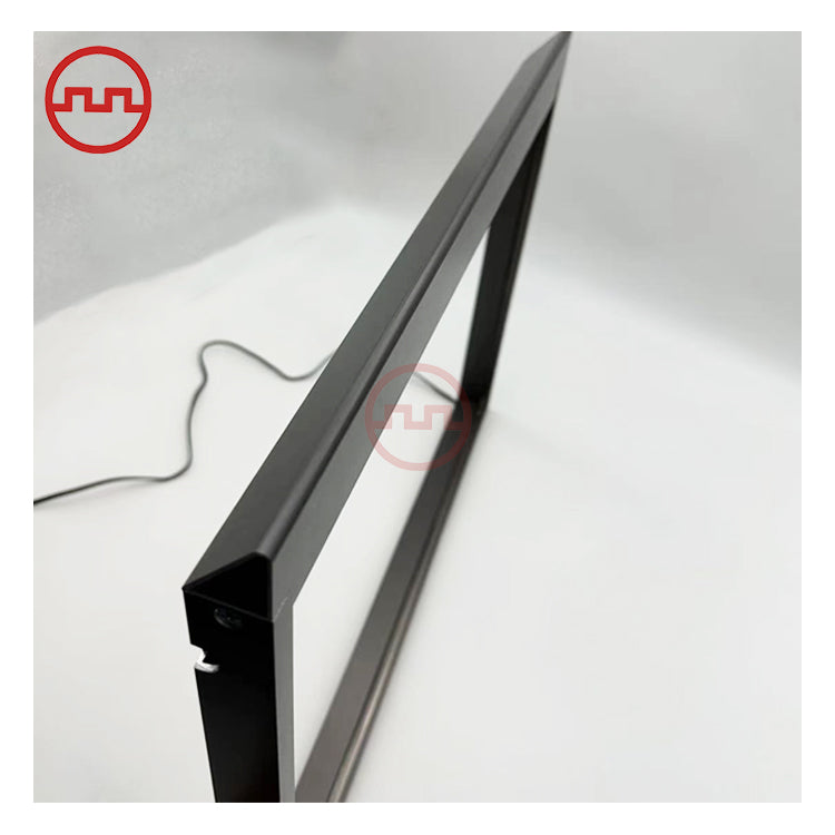 خزانة مشطوفة جديدة برف زجاجي وملف ألومنيوم